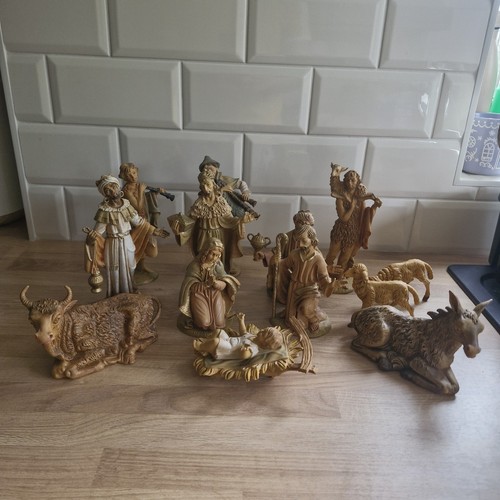 Vintage italian nativity - vintage,