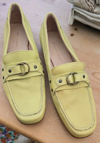 Ladies leather moccasin flat - moccasin,