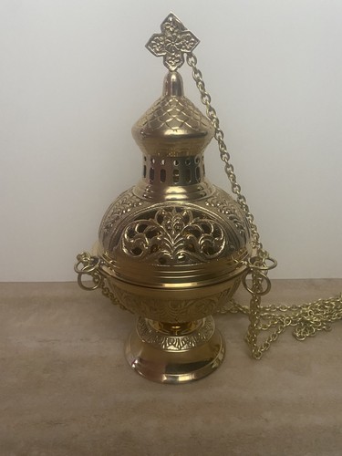 Traditional triple chain - chain, brass