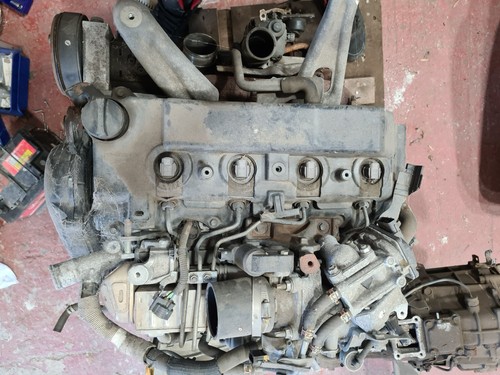 Toyota hilux litre engine - hilux, 2.5