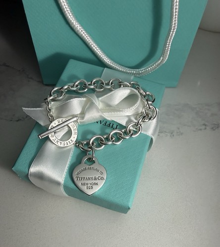 Tiffany heart tag - &,