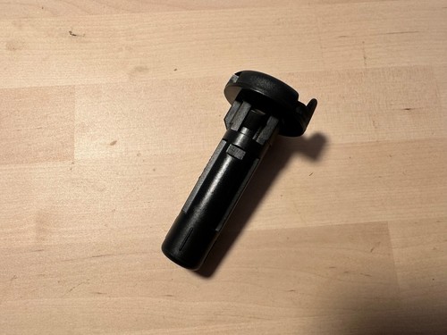 Saab headrest bushing 4534707 - bushing,