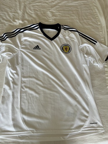 Scotland 2011 2013 away - 2011,