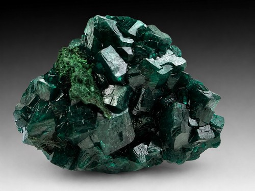 Dioptase with fornacite - dioptase,