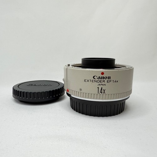 Near mint canon extender - mint,