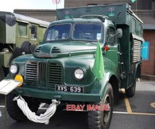 PHOTO  XVS639 1957 AUSTIN