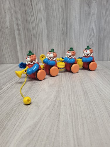 Vintage 70s pull along rolling - pull,