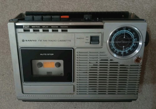 Vintage sanyo m2402 portable - m2402-f,