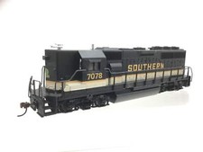 Bachmann 61204 HO Gauge EMD GP50 Diesel Loco Southern 7078