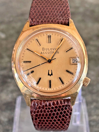 1976 bulova accutron - "n6",
