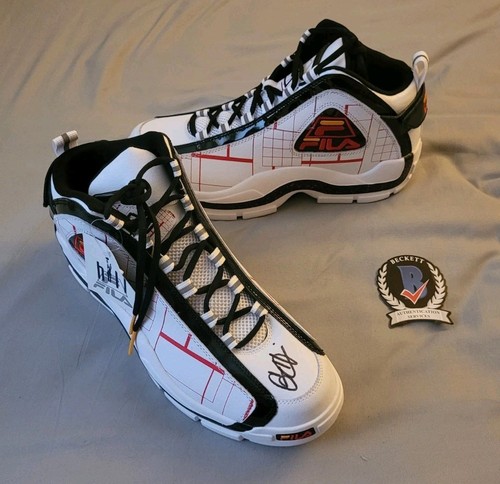 Grant hill signed - grant,
