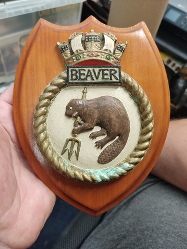Hms beaver wall plaque shield - beaver,