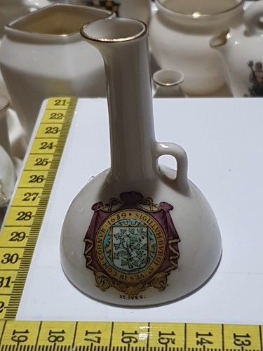 Crested ware china grafton - crested, china,