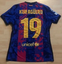 BARCELONA MATCH UN WORN