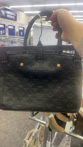 Louis vuitton monogram - louis,