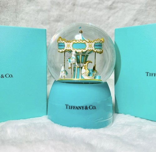 Tiffany carousel musical - &, co