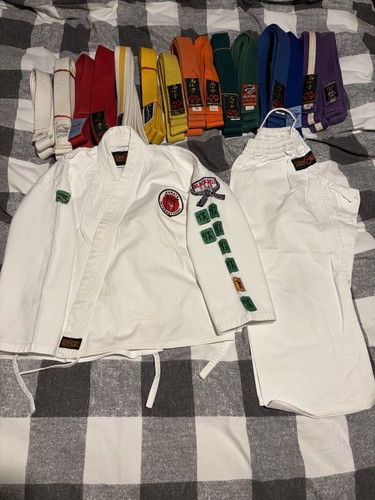 Kids karate suit size 120cm - karate,