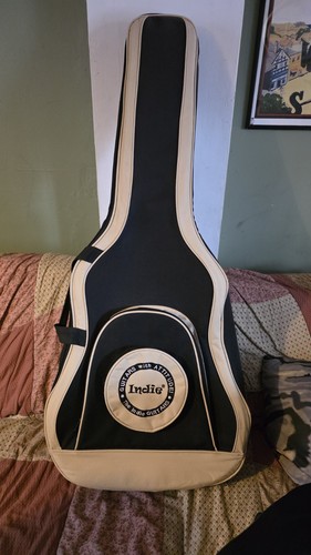 Indie guitar deluxe bass