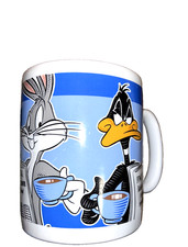 Official Looney Tunes 90's Kid