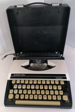 Vintage 1970s Seiko Silver-Reed Seventy Portable Typewriter with Case - Japanese