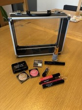 Technic Makeup Case with