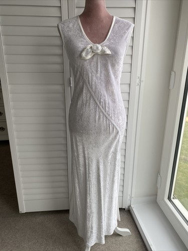 Out xile vintage white - of,