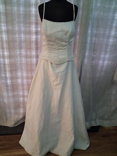 Wedding dress size ivory - size, 12