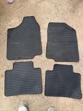 Rubber Car Mat Set Seat, Multi Fit