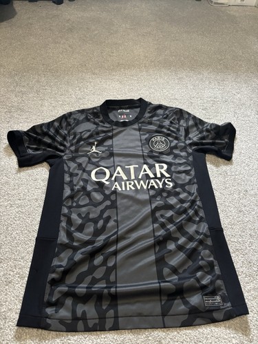 Psg third shirt size - psg,