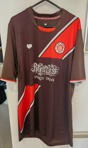 Pauli home shirt 2013 14 - shirt, 2013/14