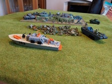 Airfix 1/72 Scale Gun Implacement Painted, Approx 160 German Allied Soldier WW2