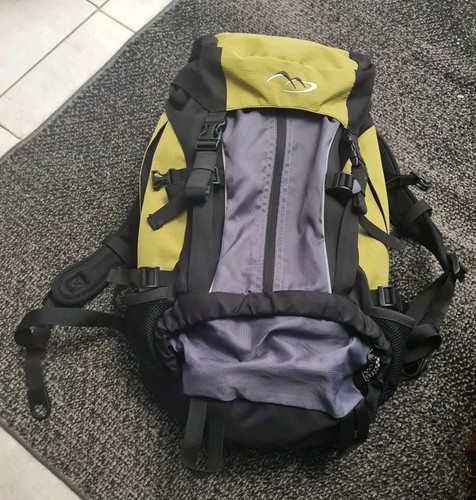 Superb large hiking - large,