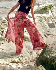 ONE SIZE fits ALL wide-leg
