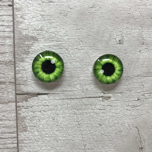 Pair green glass eyes great - glass,