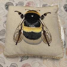 M&S  BEE EMBROIDERED CUSHIONS 38CM X 38CM - Single cushion
