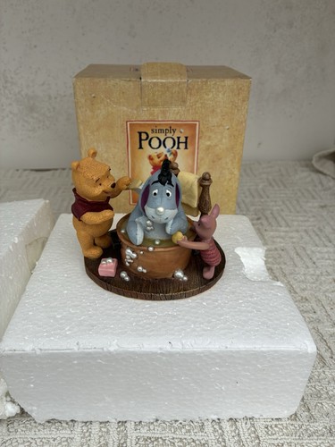 Disney store simply pooh - disney,