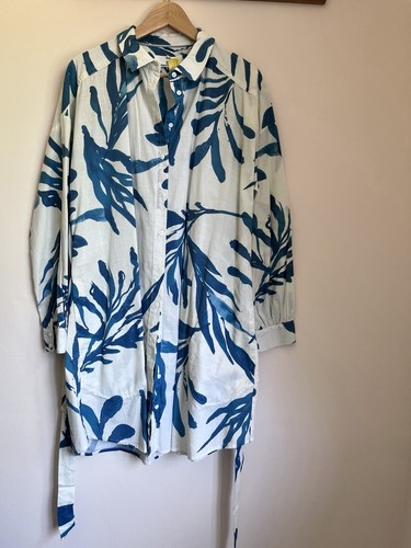Blue and white belted - blue,