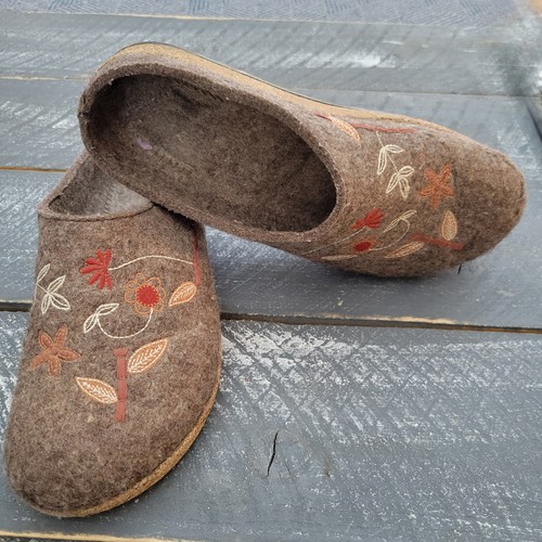 Haflinger grizzly wool clog - wool,