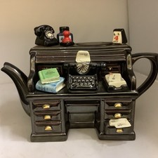 Swineside Teapottery Novelty