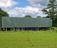 40ft insulated tri axle trailer ex fridge trailers   £1500.00  each