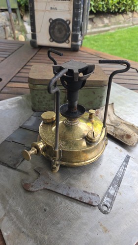 Vintage wickless stove - wickless,