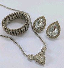 1980s Vintage - Diamante Heart