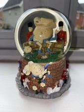 Musical snow globed humpty - snow,