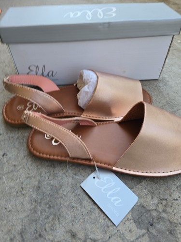 Bronze sandals new with - with, box