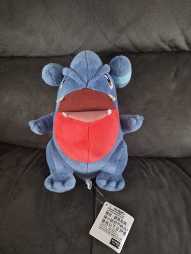 Pokemon gible land shark - pokemon,