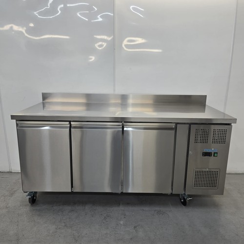 Counter fridge triple upstand - counter,