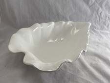 SIA white ceramic leaf serving bowl large 34cm