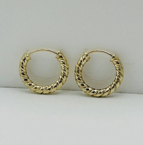 375 9ct solid gold - 375,