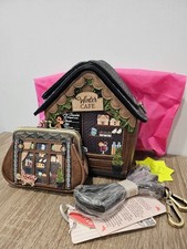 Vendula Winter Cafe Mini House