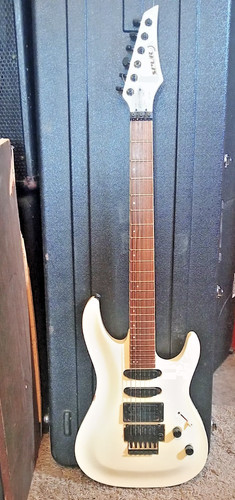 Spur string electric guitar - 6,